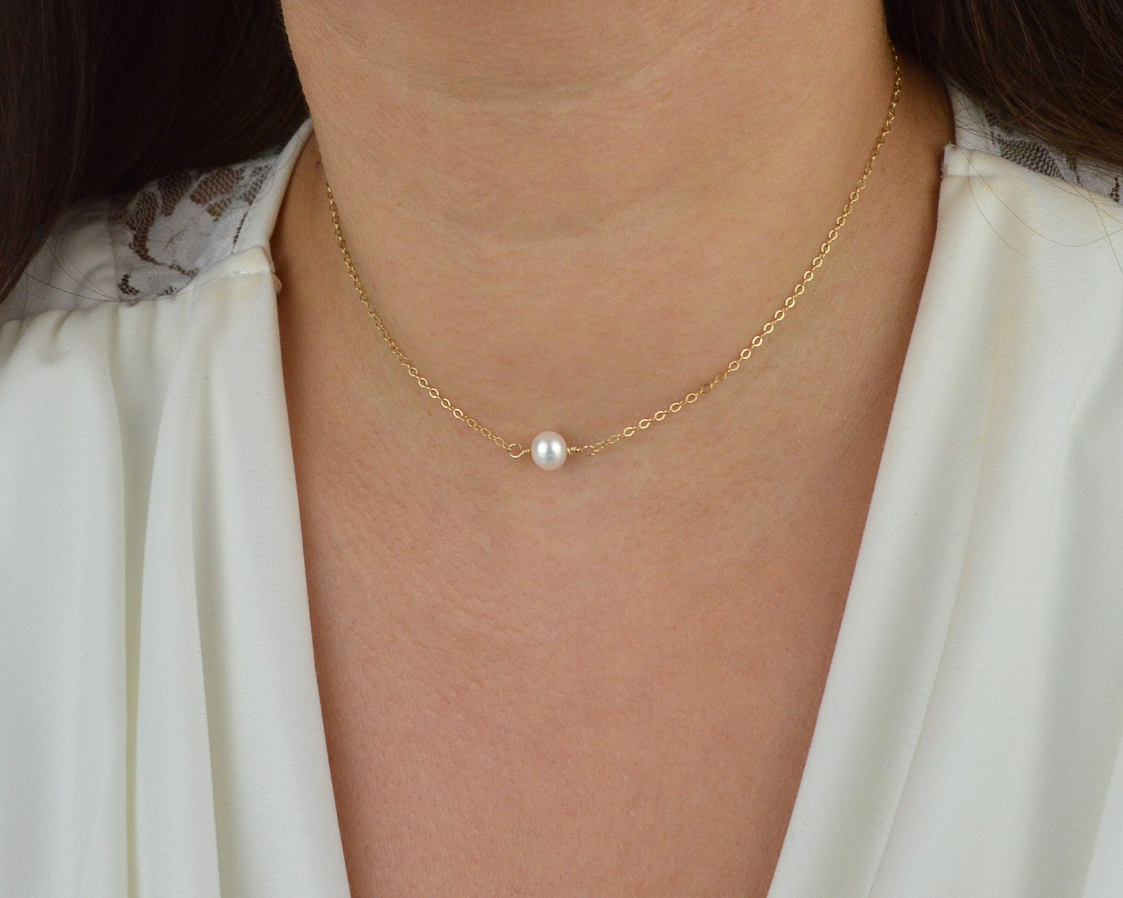  white-pearl-necklace