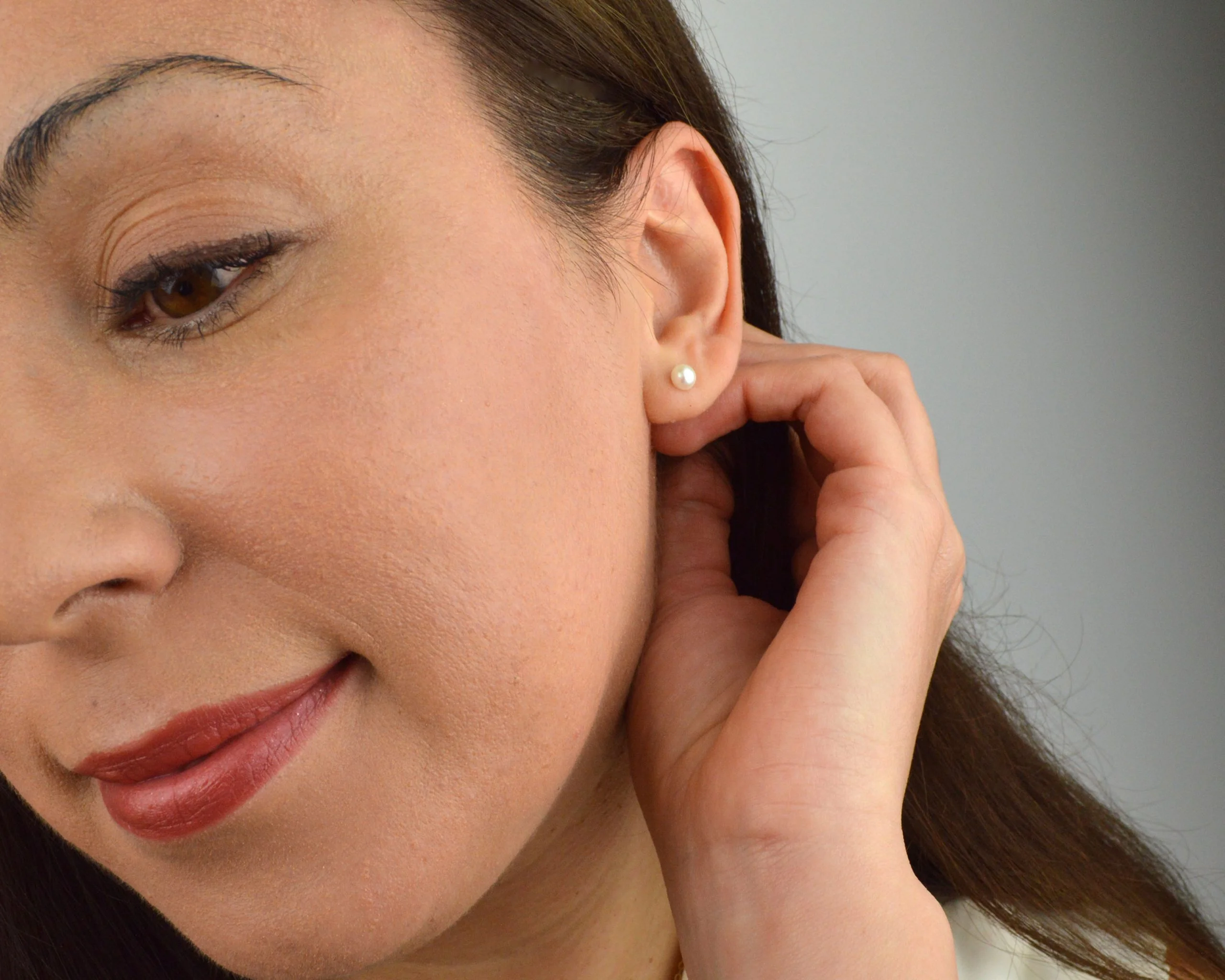 silver-stud-earrings