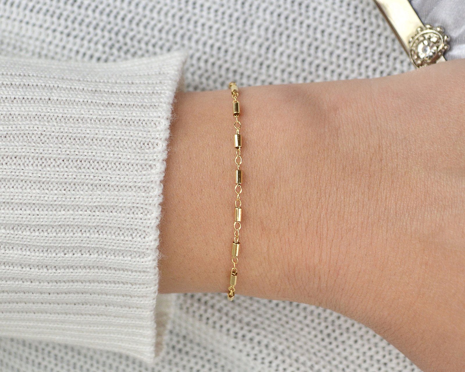 gold-bar-bracelet