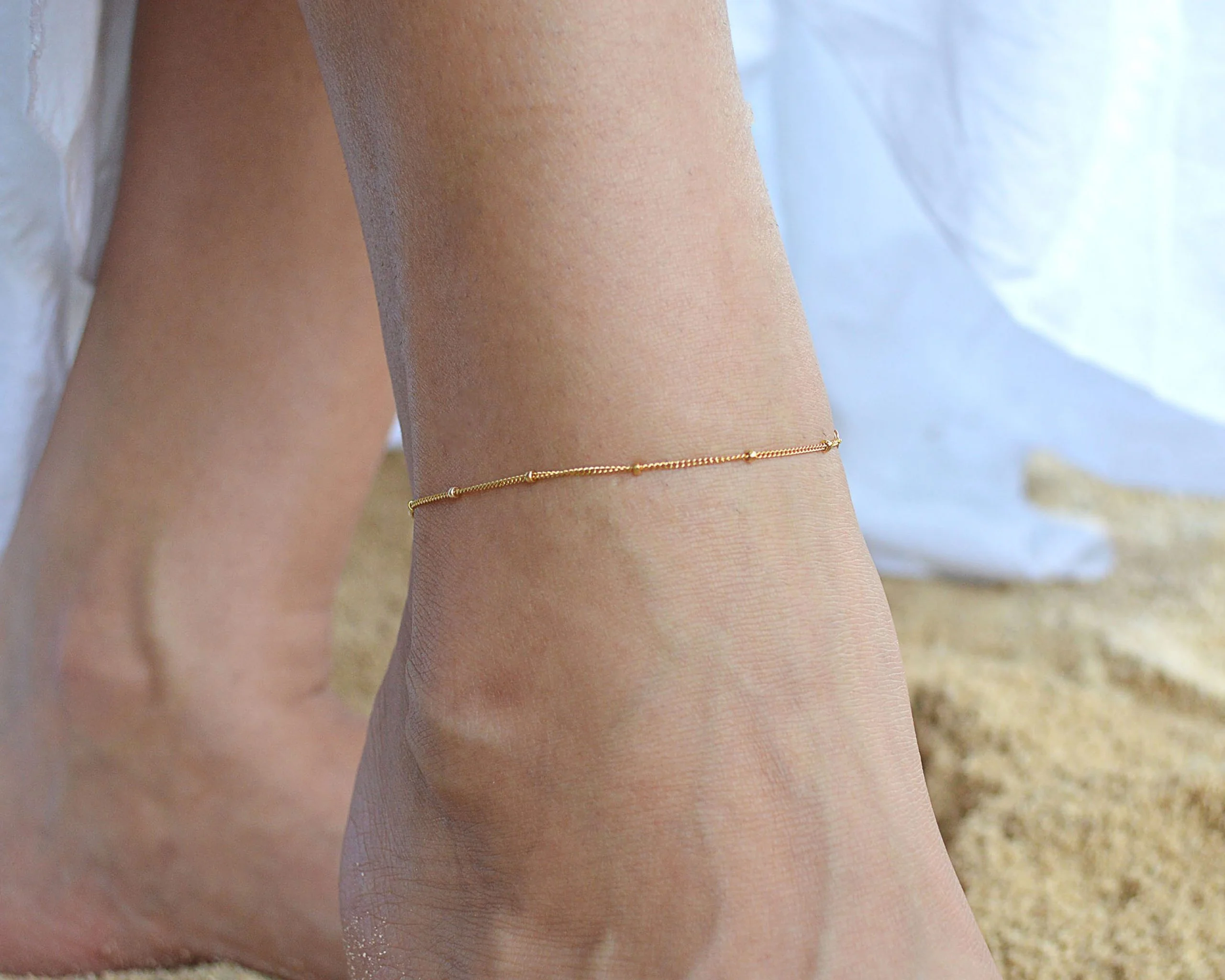 silver-ankle-bracelet
